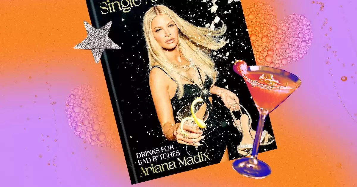 Ariana Madix Cocktail Book Pump-Tinis Deslizándose en DMs Exclusive