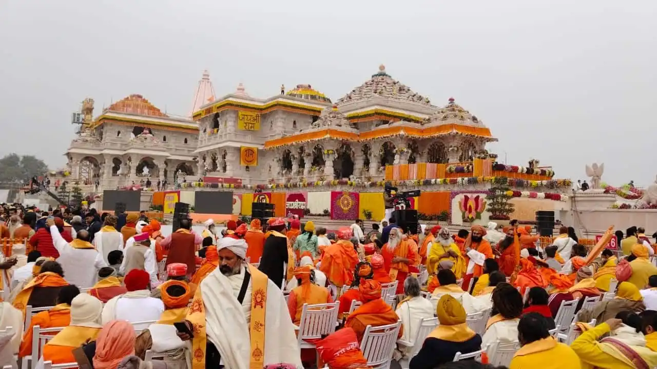 Ayodhya Ram Mandir abre sus puertas al público: se esperan más de 50 millones de turistas al año