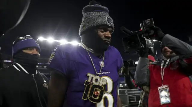 El mariscal de campo de los Baltimore Ravens, Lamar Jackson, escribe su propia narrativa en la NFL