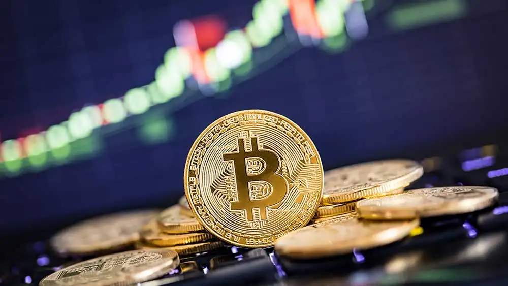 El precio de Bitcoin sube a USD 42,000 mientras el minero de criptomonedas se dispara un 430% tras la fusión