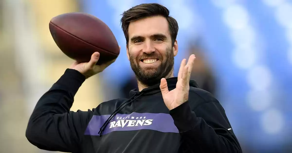 Los Browns entrenan al ex mariscal de campo de los Ravens, Joe Flacco, tras la lesión de Deshaun Watson