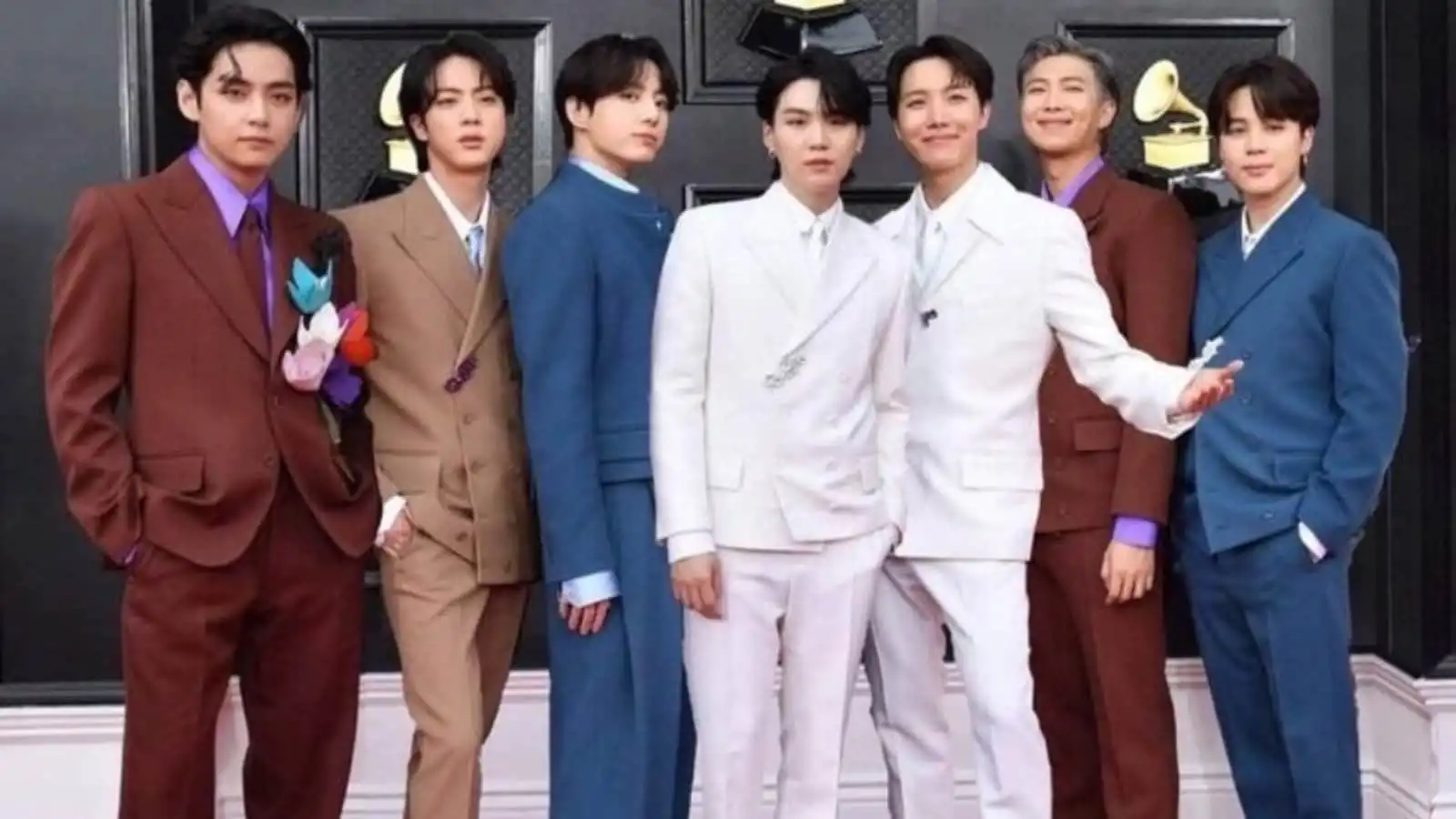 Premios Grammy de BTS: la divertida aparición de BTS en la alfombra roja y la victoria en la moda masculina