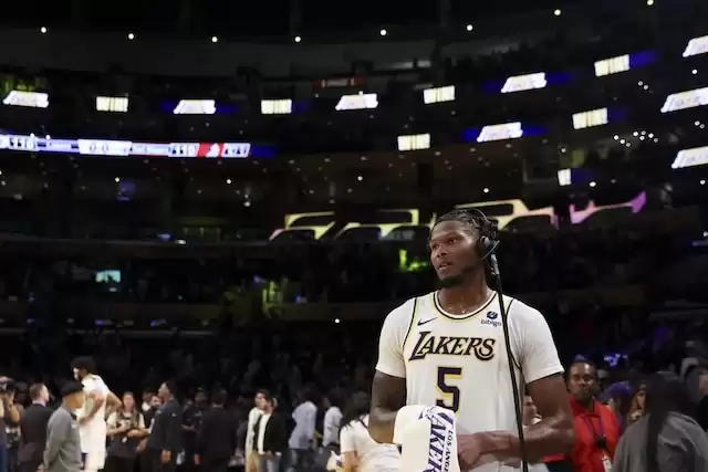 El ambiente de Cam Reddish Lakers infundió confianza