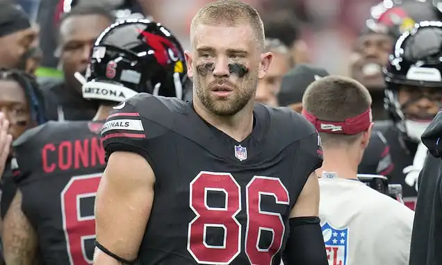 Los Cardenales liberan al tres veces Pro Bowl Zach Ertz, con el camino despejado para la temporada de fútbol americano