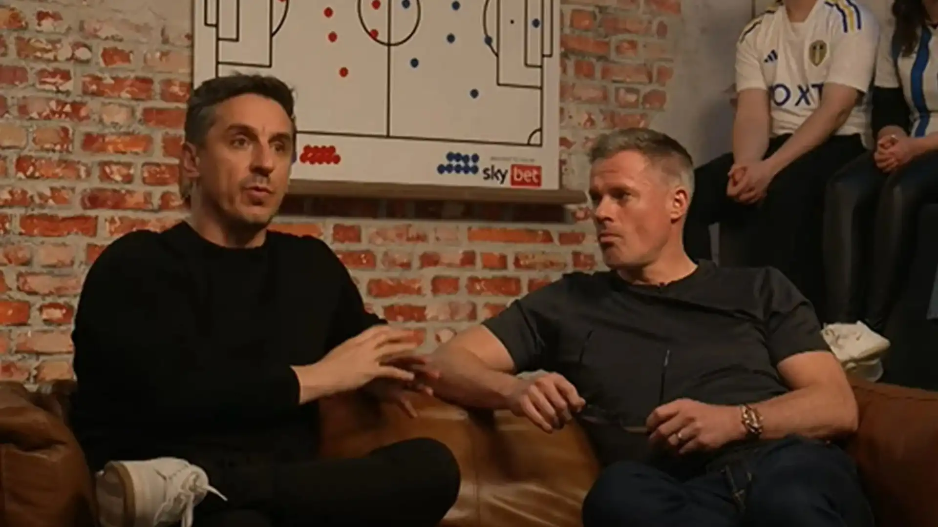 Carragher Neville Liverpool Manchester City pronostica choque vital