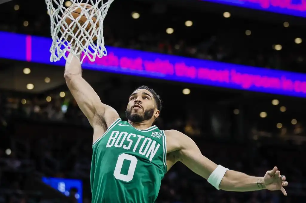 Celtics vs. Bucks cuotas, predicción: NBA picks, mejores apuestas para el martes