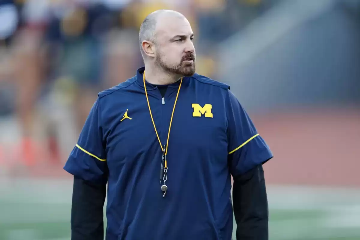 Chris Partridge despedido: el fútbol americano de Michigan despide al entrenador de linebackers en medio de un escándalo