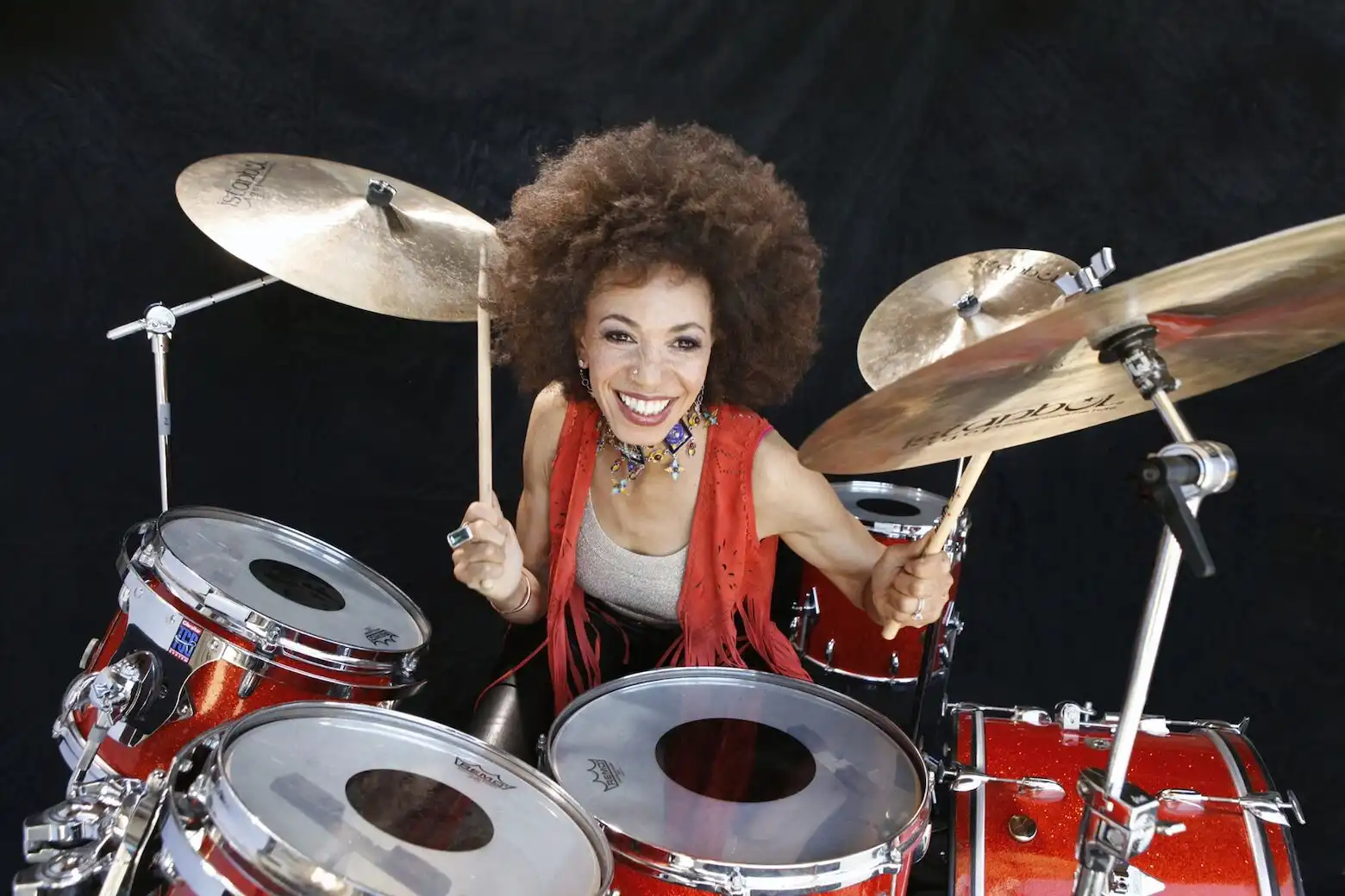 Cindy Blackman Santana, baterista de Lenny Kravitz y Carlos Santana, se presenta en The Carlyle Room en DC