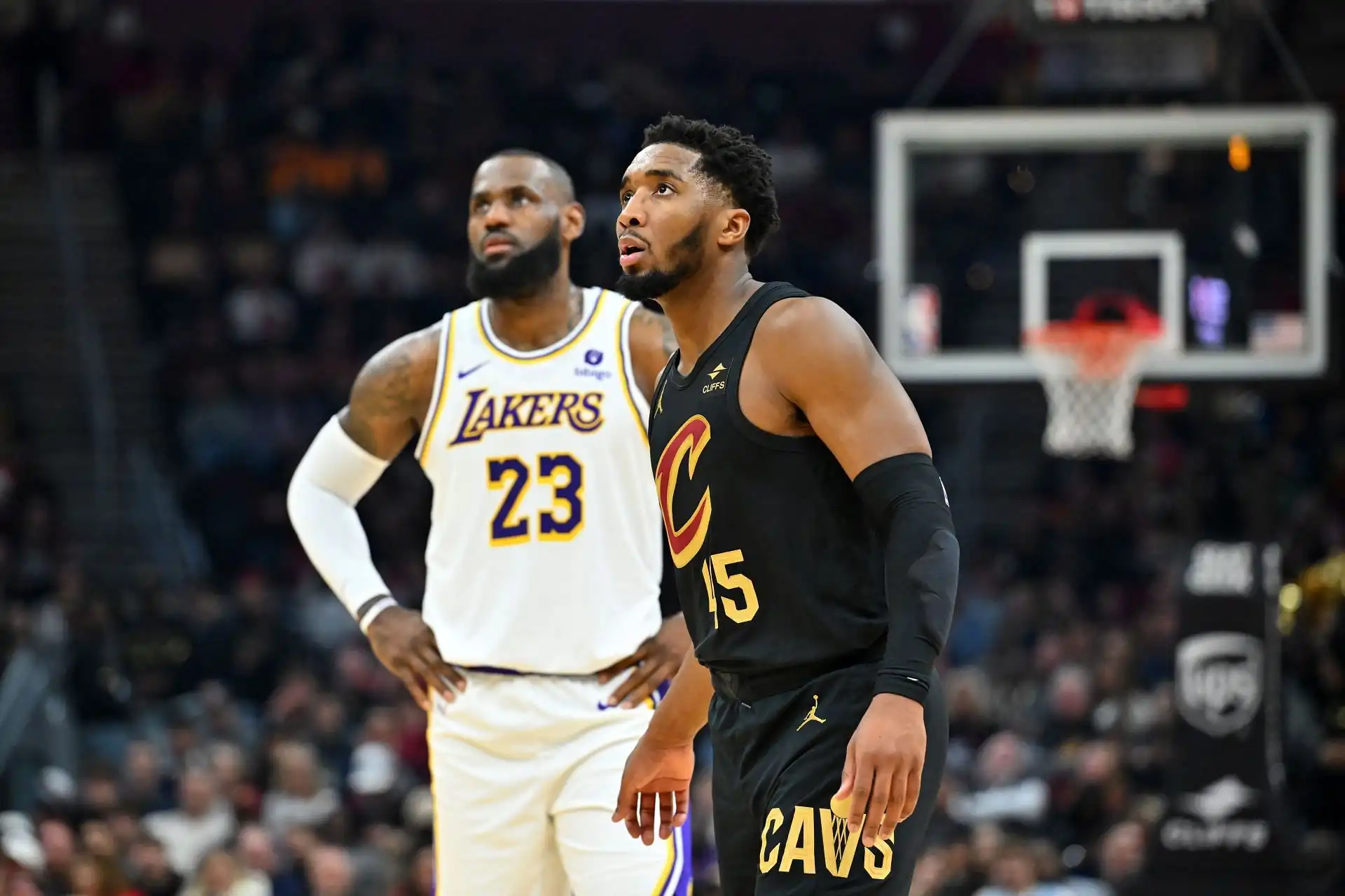 Cleveland Cavaliers LA Lakers Juego Estadísticas de Jugadores Box Scores 6 de abril de 2024