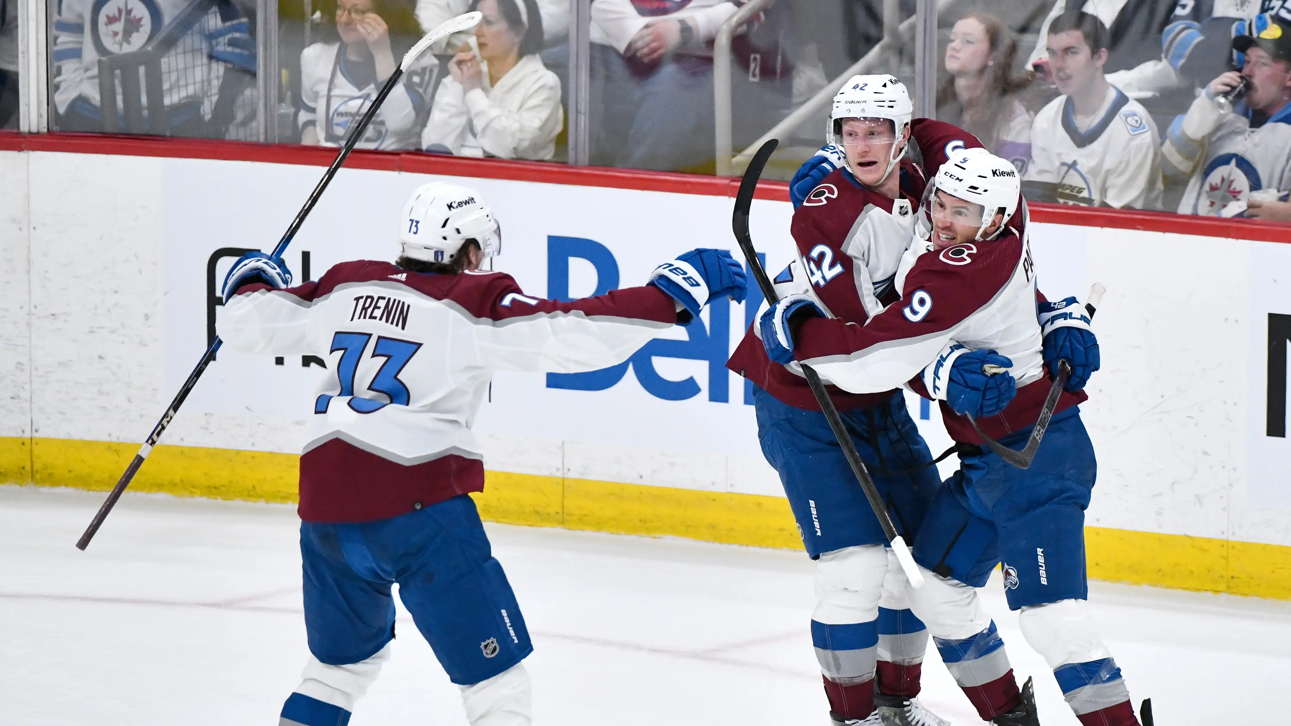 Colorado Avalanche Juego 2 serie pareja Winnipeg Jets