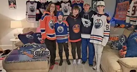 Fanáticos de los Edmonton Oilers, Florida, Juego 7 de la Copa Stanley: Multitud en el centro de la ciudad y más allá
