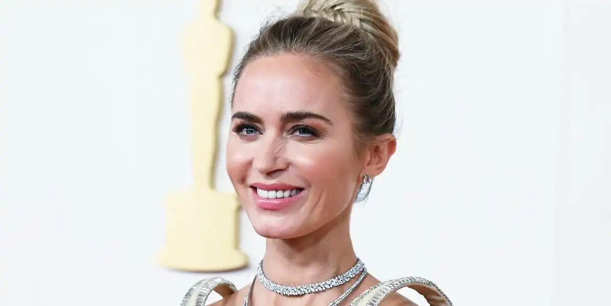 Emily Blunt Tighty Whities Oscars Vestido Dividiendo Fans