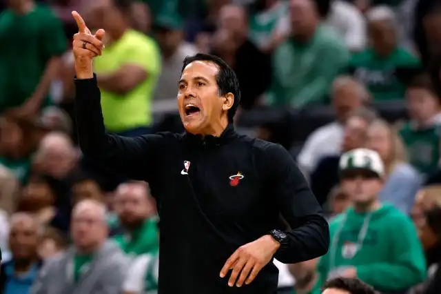 Erik Spoelstra confía en que el Heat puede vencer a los Celtics