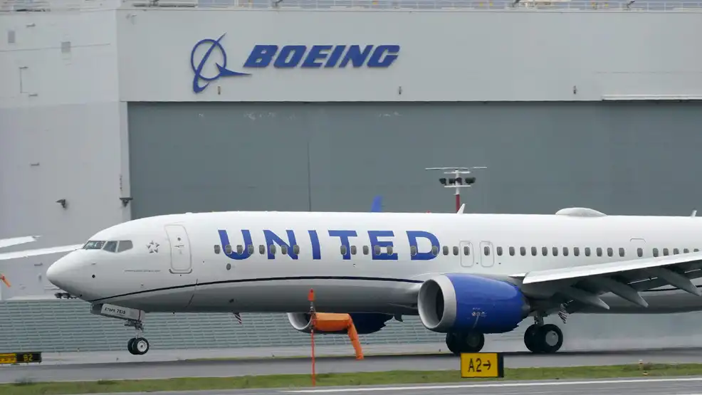 El líder de la FAA admite la falta de supervisión de Boeing; Rollo holandés investigado