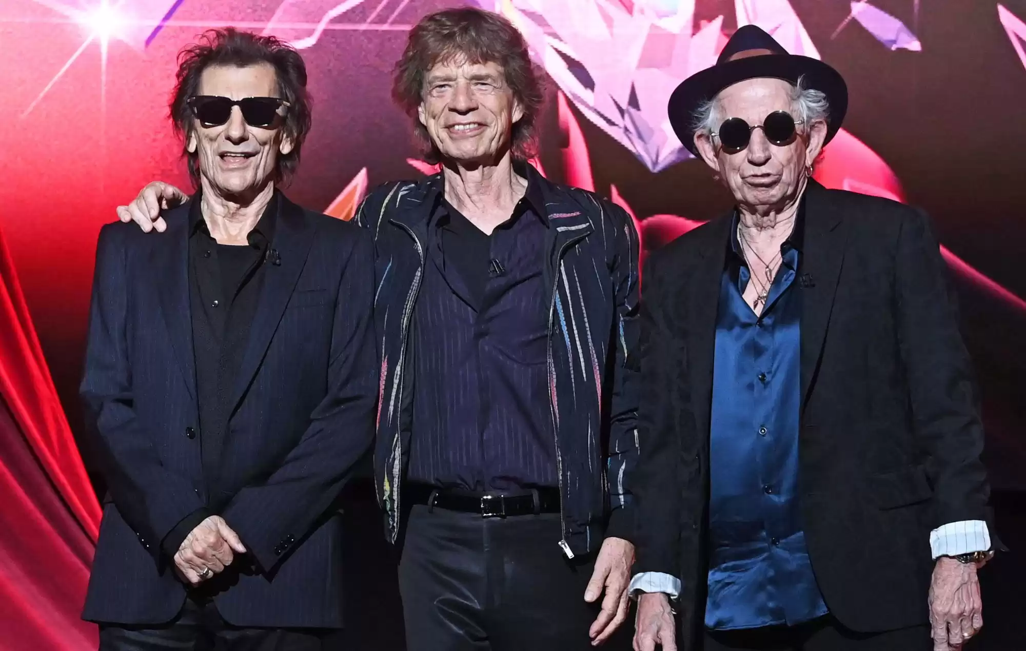 Fans reaccionan a la gira de los Rolling Stones por Estados Unidos patrocinada por la Asociación Americana de Personas Jubiladas