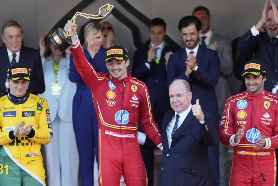 Ferrari Leclerc gana el GP de Mónaco de F1 con una caída en la 1ª vuelta, Pérez fuera - Malta Independent