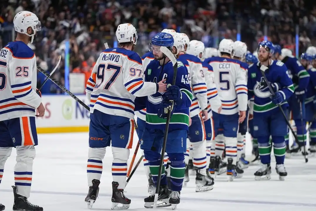 La derrota en el Juego 7 ante los Oilers golpea duramente a los Canucks: "Estuvimos cerca"