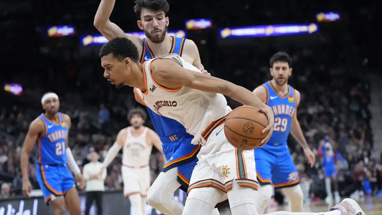 Gilgeous-Alexander Thunder Wembanyama Spurs ganan su 4º partido consecutivo por 140-114