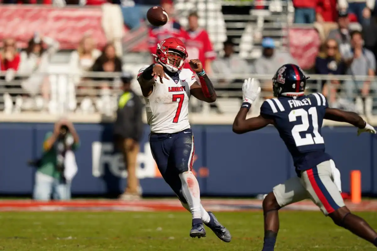 Hugh Freeze, Malik Willis, Auburn football, Music City Bowl, hablan