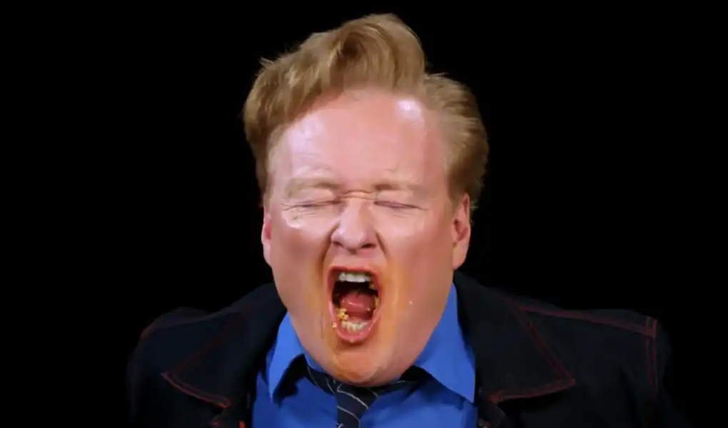 ¿Es Conan O'Brien el mejor invitado de Hot Ones de todos los tiempos? Discutir