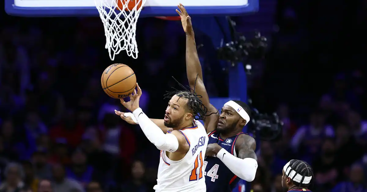 Jalen Brunson y los Knicks estropean el debut de Kyle Lowry en los 76ers con Spike Lee mirando en Filadelfia