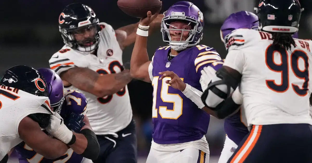 Historia de Joshua Dobbs: La derrota de los Vikings por 12-10 ante los Bears vuelve a la Tierra