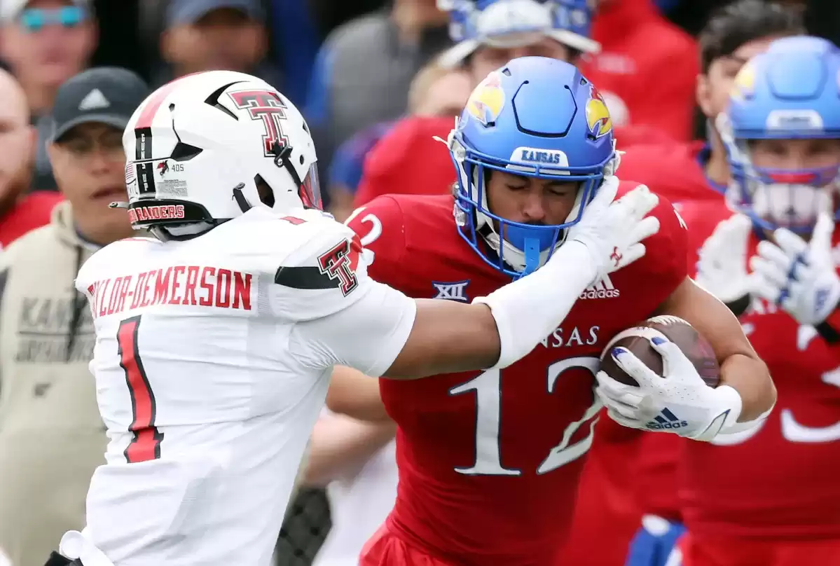 Kansas Football derrota 16-13 en casa Texas Tech: 3 observaciones clave