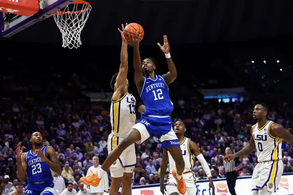 El baloncesto de Kentucky sufre una derrota sobre la bocina en LSU después de desperdiciar una gran ventaja en la segunda mitad