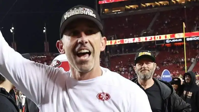 Kyle Shanahan revela mensaje de medio tiempo a los 49ers en el Campeonato de la NFC