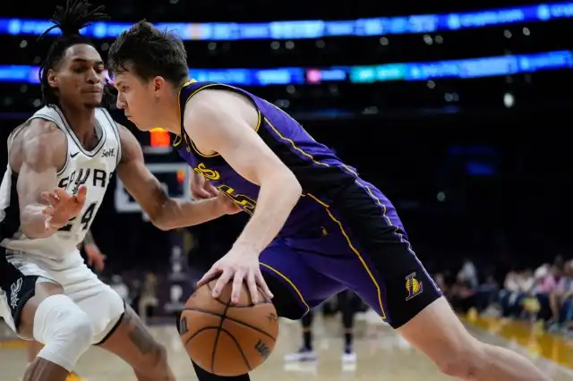 Los Lakers se ven en la recta final de los playoffs