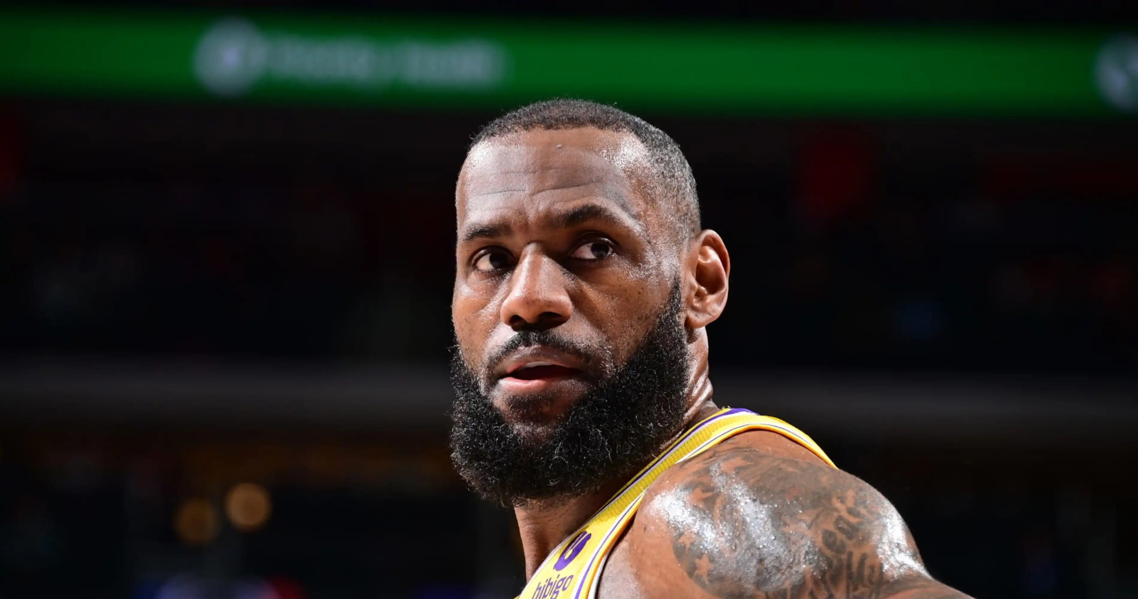 LeBron James, Lakers, Pistons, Críticas, Cambio de corazón