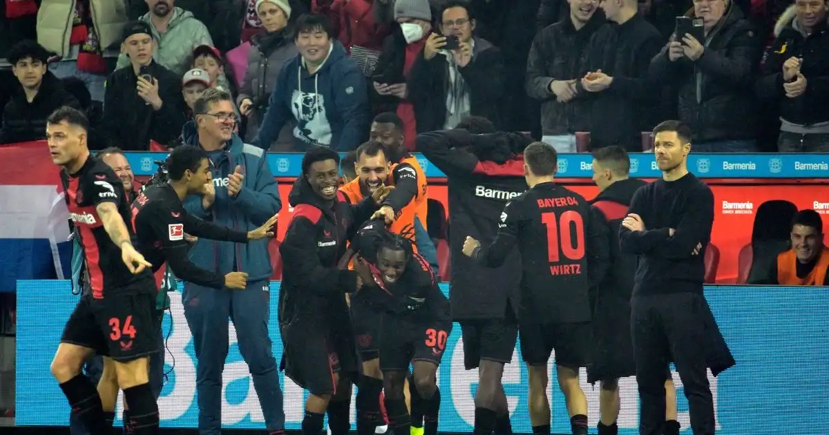 El Leverkusen vence 3-0 al Bayern y aumenta su ventaja en la Bundesliga