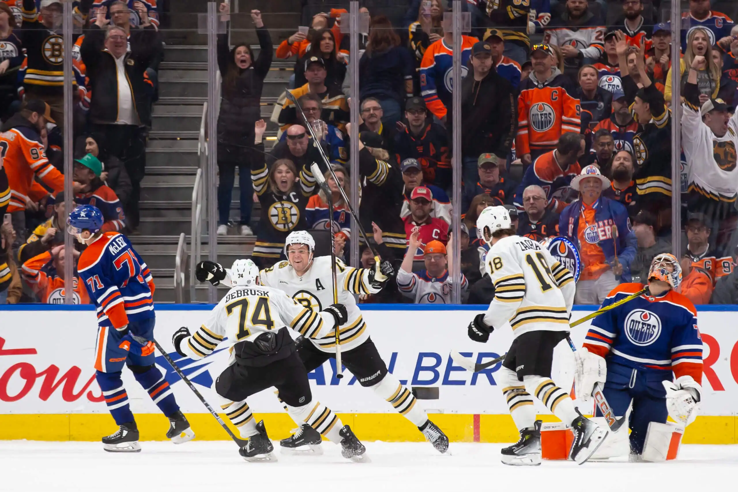 La derrota ante los Bruins pone de relieve la necesidad de los Oilers de aumentar la profundidad de la delantera