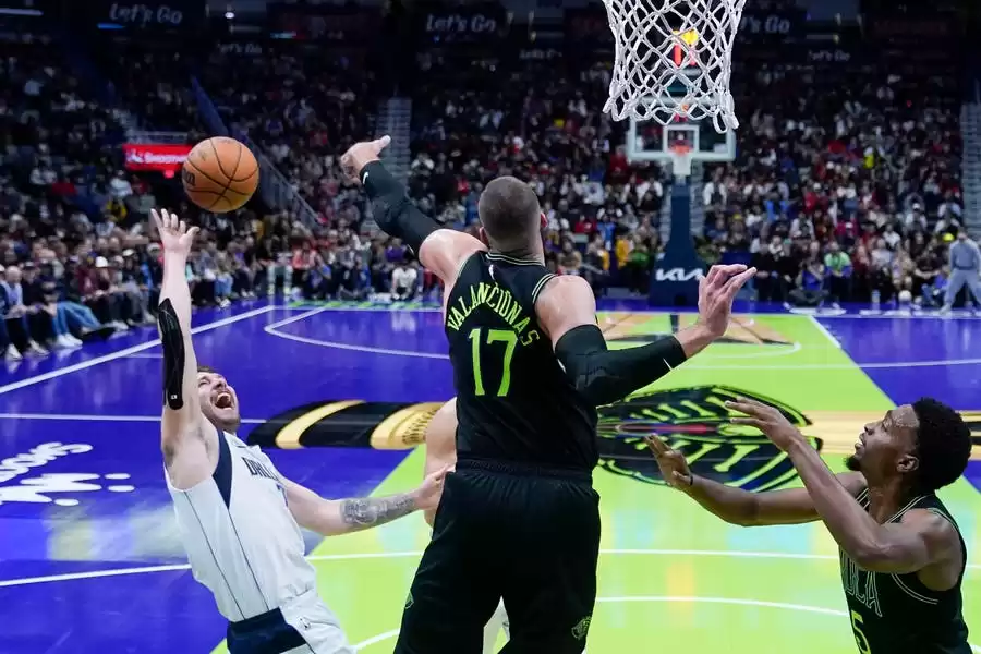 Luka Doncic A los Dallas Mavericks no les gusta el torneo de la NBA
