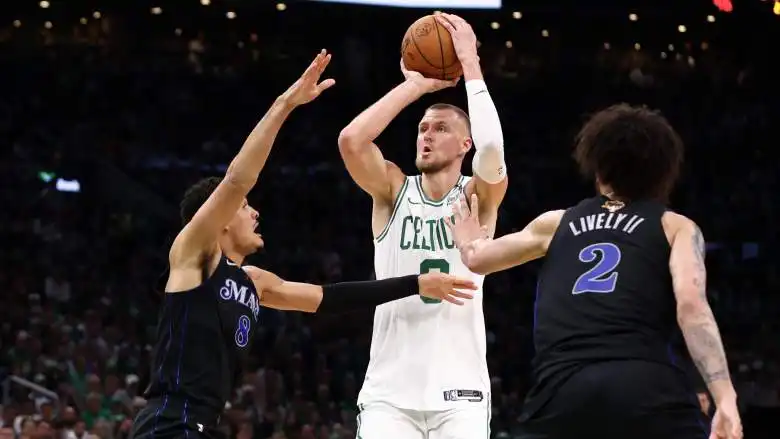 El escolta de los Mavericks explica por qué Kristaps Porzingis no tuvo éxito en Dallas