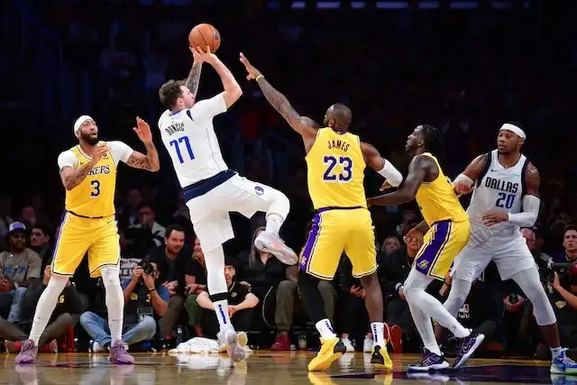 Mavericks Lakers adelanta el regreso de Luka Doncic