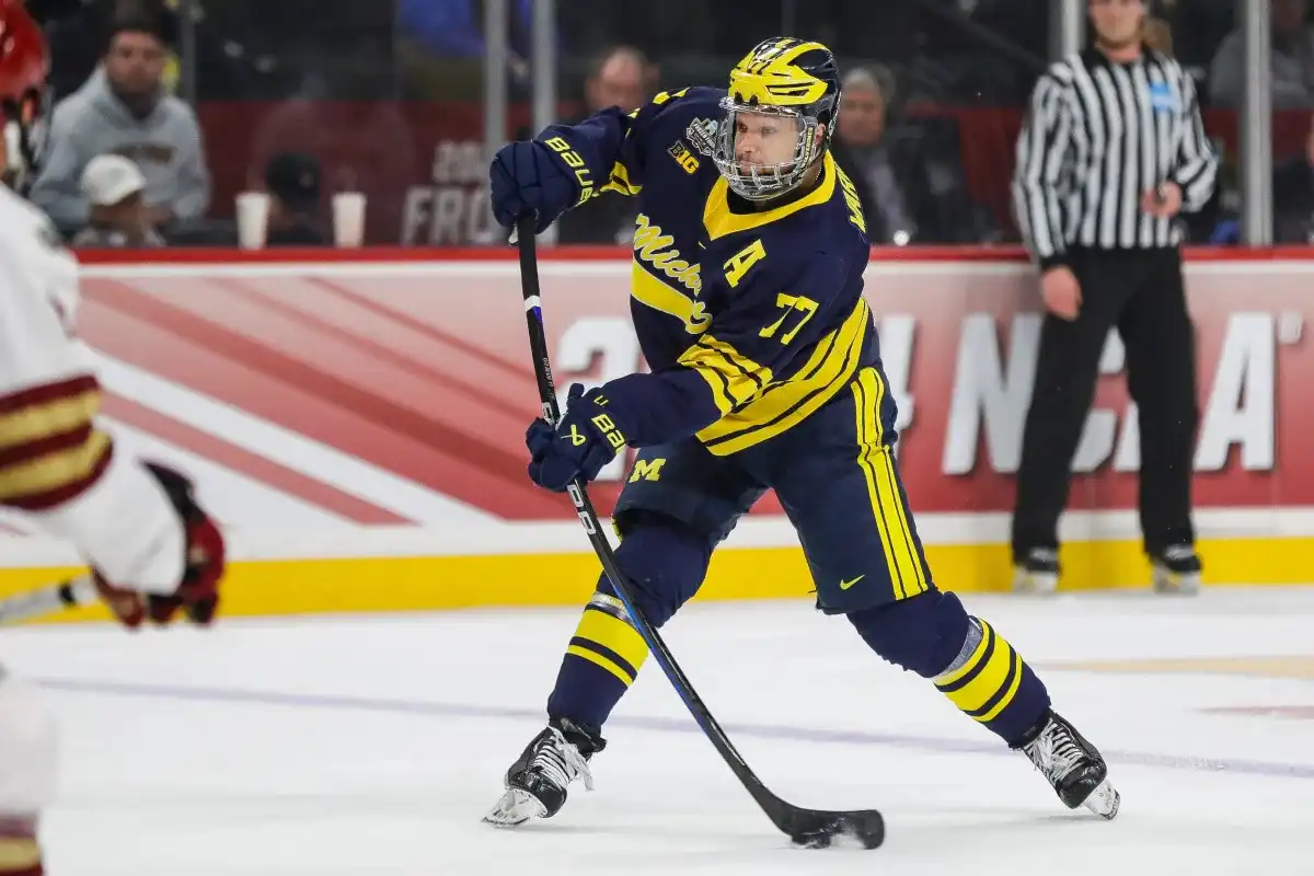 El hockey de Michigan blanqueó a Frozen Four Boston College 4-0