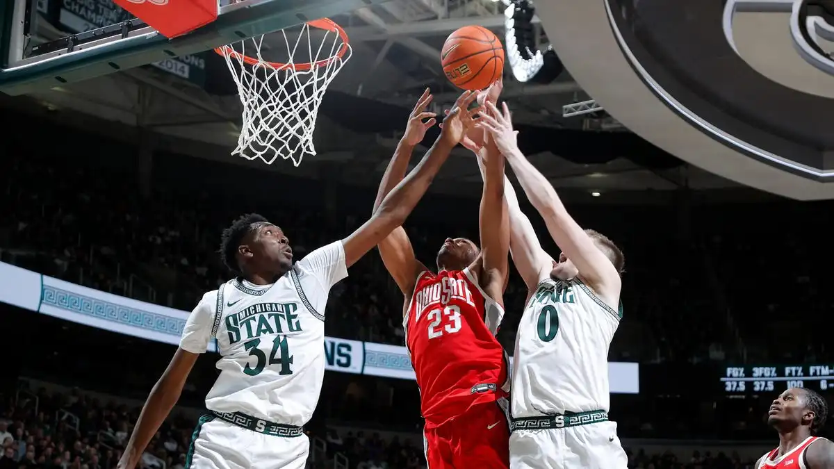 El baloncesto de Michigan State pierde ante Ohio State sobre la bocina