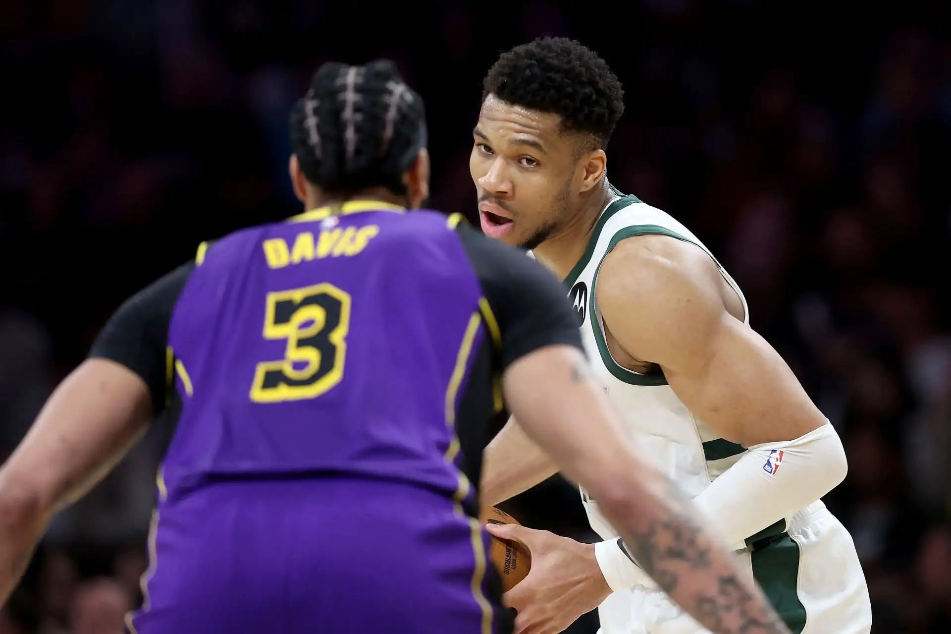 Milwaukee Bucks vs LA Lakers Resumen de los resultados del partido: Los 5 mejores momentos