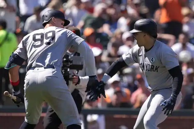 Resumen de MLB: Juan Soto batea 2 jonrones en la barrida de los Yankees sobre los Gigantes