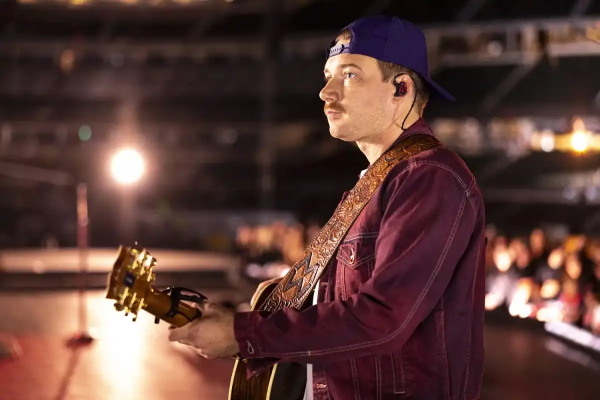 Morgan Wallen contraataca a su antiguo sello al estilo de Taylor Swift