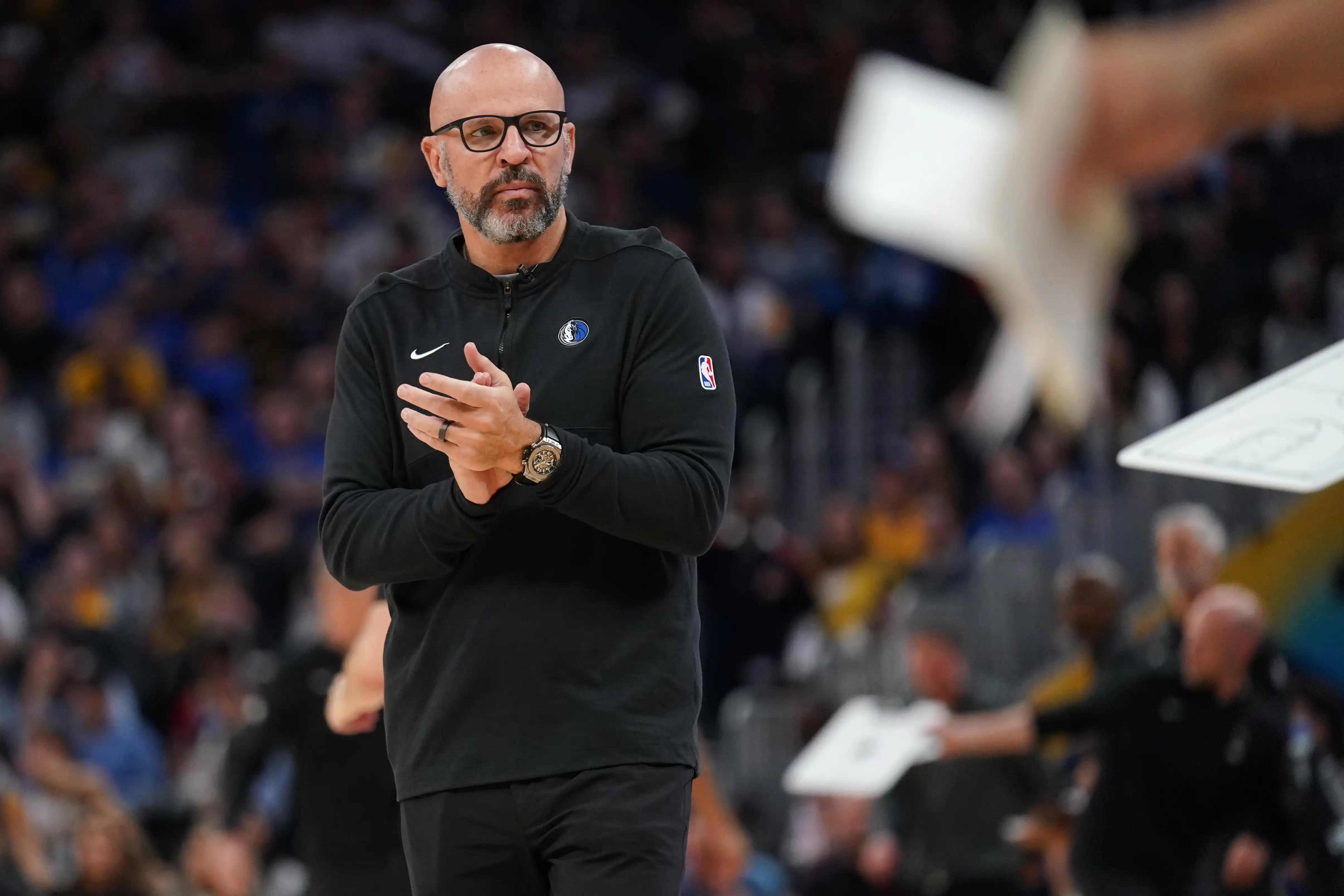 Un informante de la NBA insinúa que el equipo rival tiene en la mira al entrenador de los Dallas Mavericks, Jason Kidd, para el primer puesto