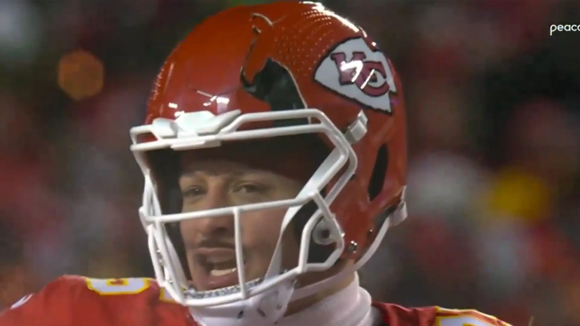 Fanáticos de la NFL ven ilusión óptica en el casco de Patrick Mahomes: el increíble avistamiento de la estrella de los Chiefs