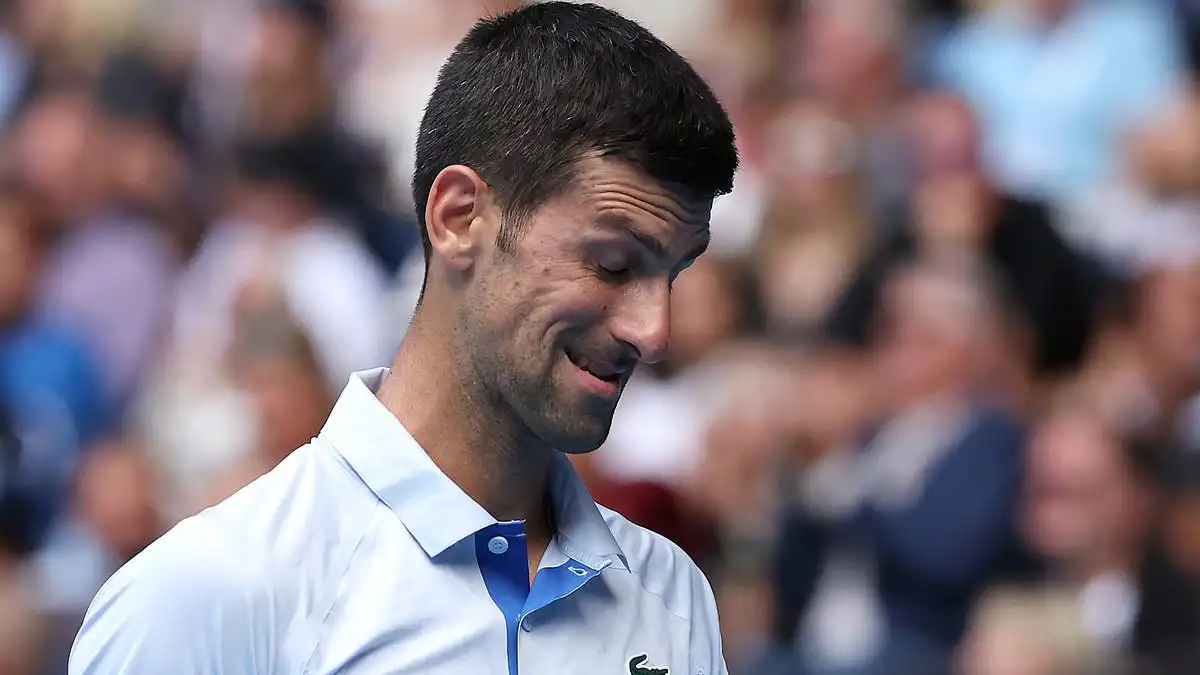 Novak Djokovic salva un punto de partido en el Abierto de Australia Jannik Sinner