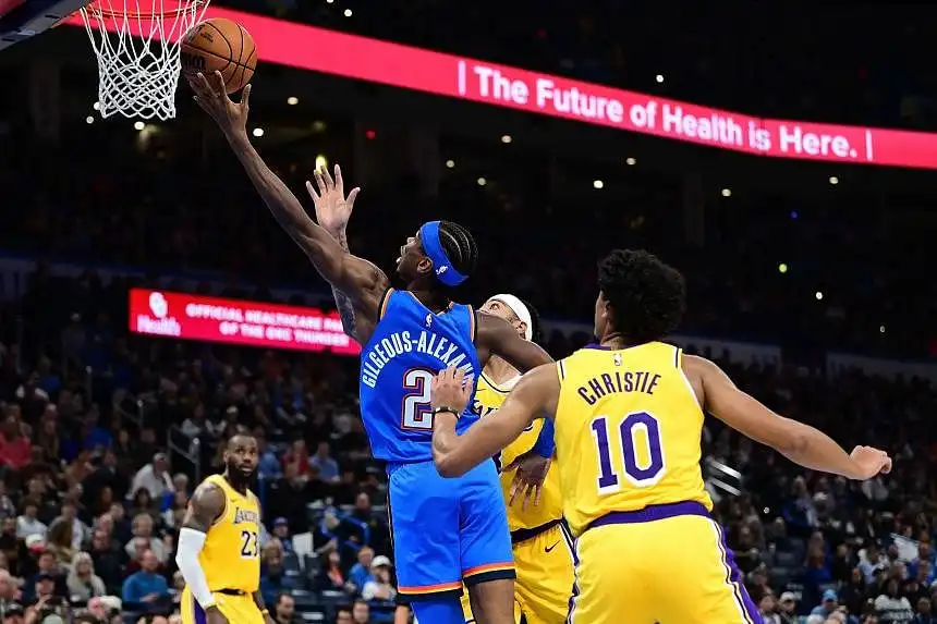 Oklahoma City Thunder remontó para vencer a LA Lakers, Chicago Bulls sorprende a Milwaukee Bucks en tiempo extra