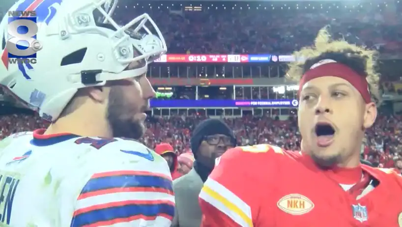 Patrick Mahomes se queja de polémica sanción a Josh Allen