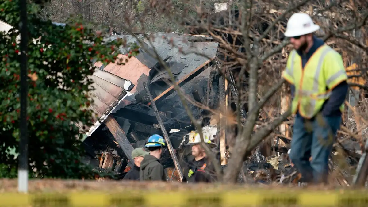 la policía identifica al sospechoso de la explosión de la casa de Arlington Va