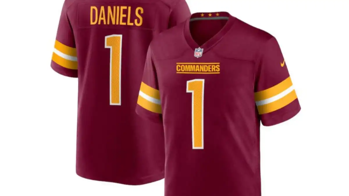 Reserva la camiseta de Jayden Daniels Washington Commanders para la selección número 2 en el Draft de la NFL 2024