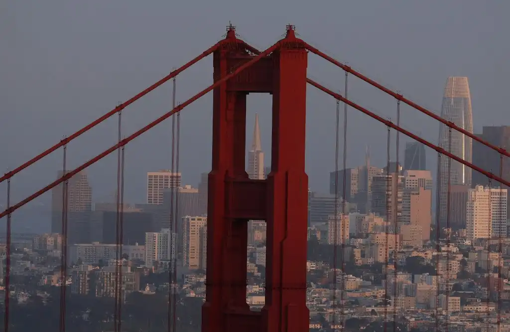 Protesta propalestina bloquea puente Golden Gate en San Francisco