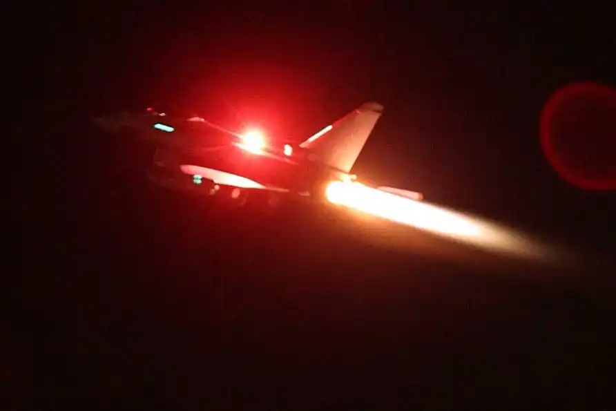 La RAF ataca los sitios rebeldes hutíes en Yemen